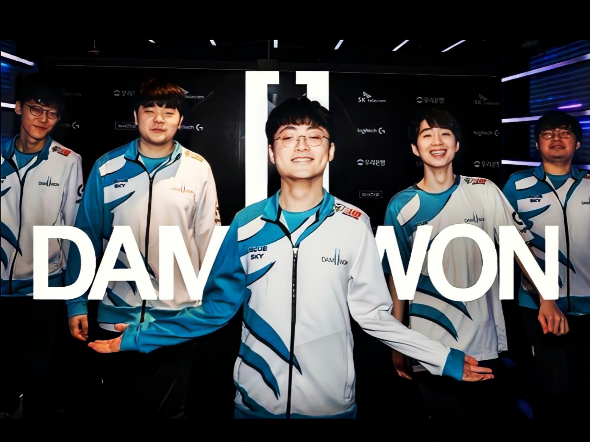 包含Valorant赛事精彩瞬间盘点,年度回顾震撼登场的词条 包含Valorant赛事精彩瞬间盘点,年度回顾震撼登场的词条