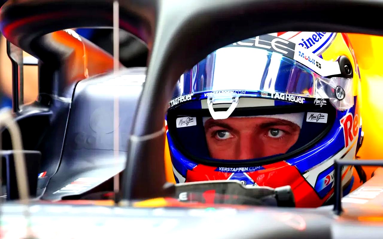 红牛车队险胜红牛二队,维斯塔潘点燃赛场 红牛车队险胜红牛二队,维斯塔潘点燃赛场