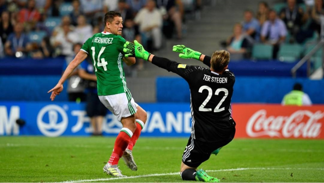 爱游戏tv-墨西哥险胜巴黎，伊布刷新纪录