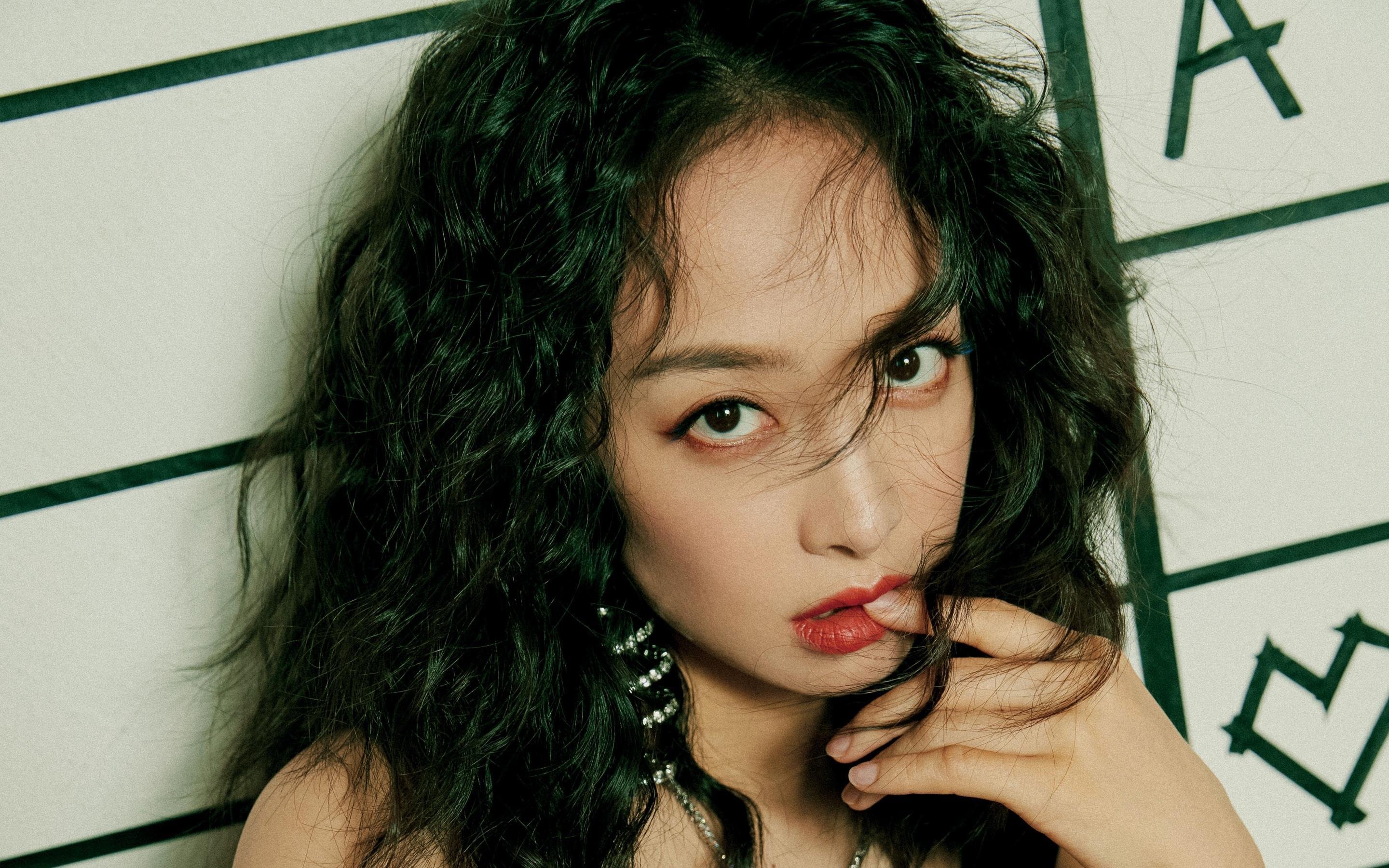 跨洋鏖战,哈利伯顿攻防统治,尼克斯险胜广厦