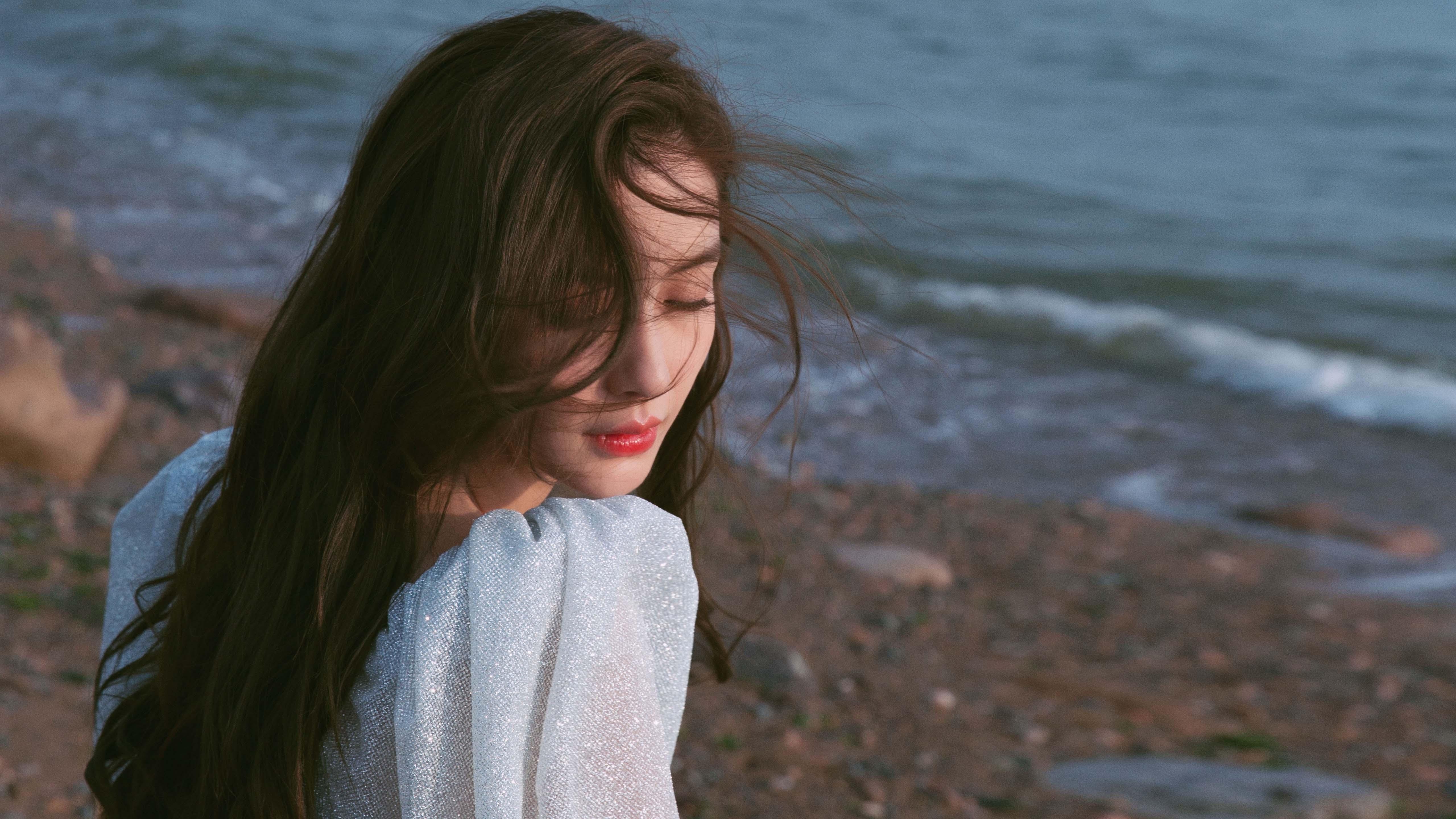 闪电战击碎钢铁防线!布伦森如手术刀肢解广厦,76人五小阵容掀起战术革命