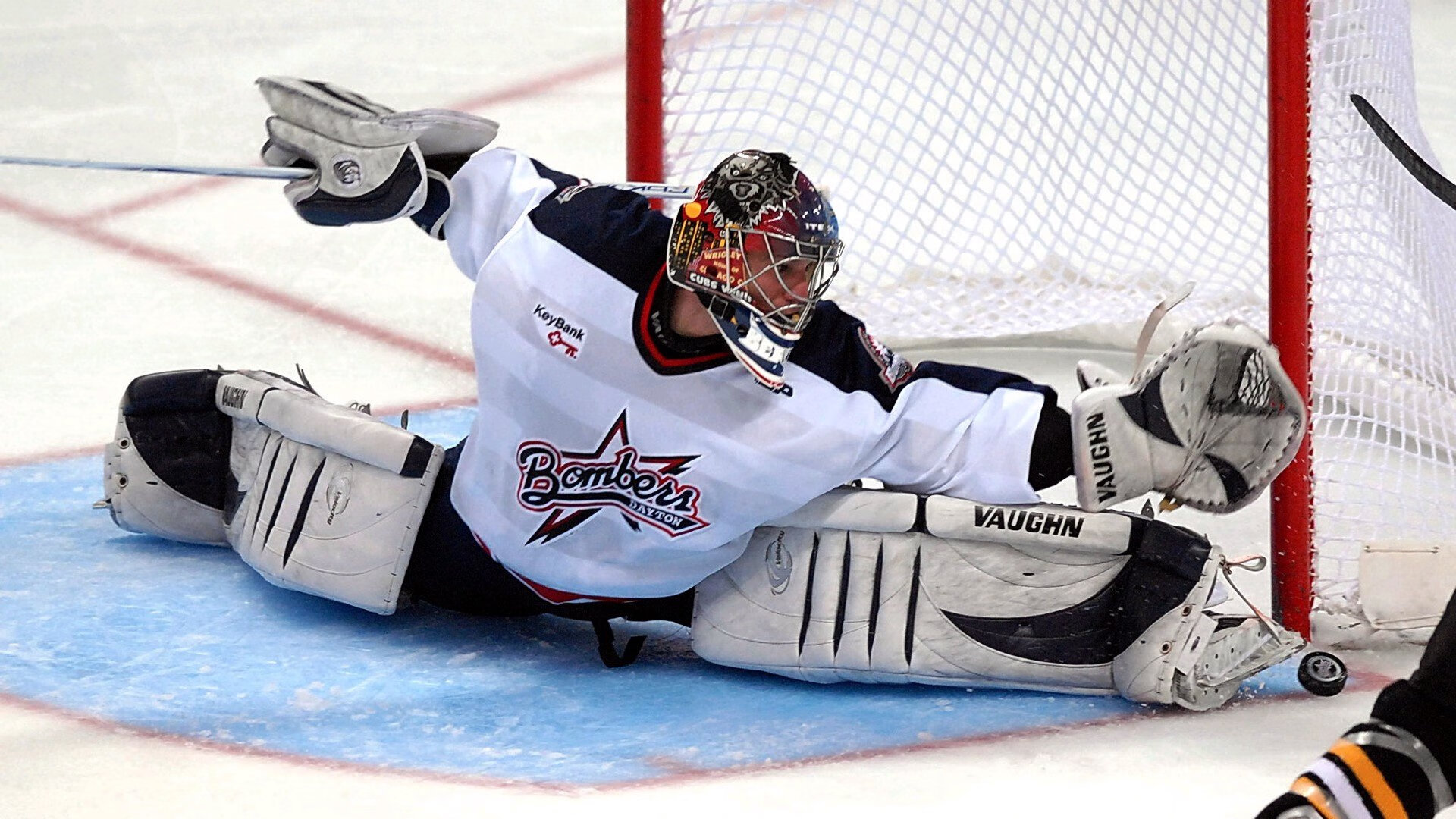 从险被掀翻到硬仗取胜，萨卡两记手术刀，切开伊拉克铁壁