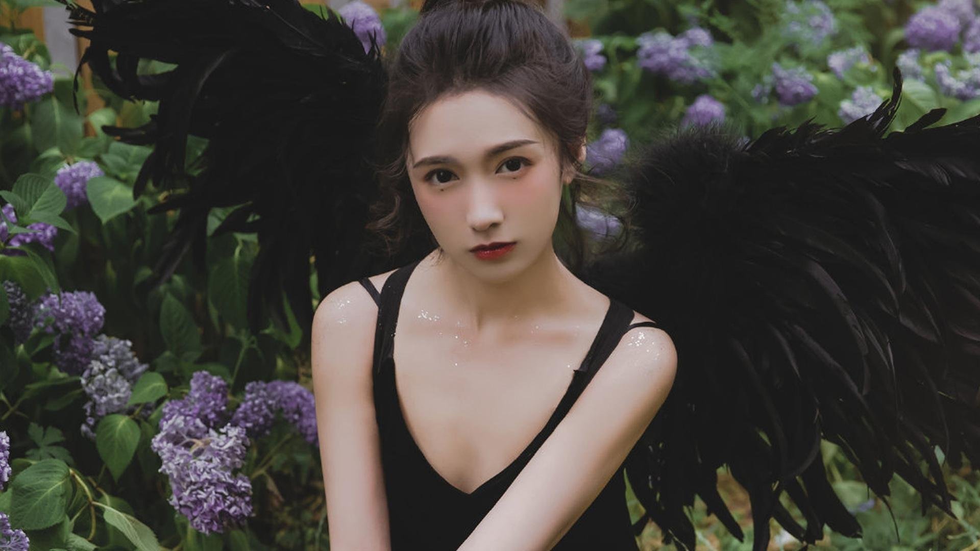 温暖里程碑与冷酷终结者,当恩佐的记忆照进曼城的钢铁洪流