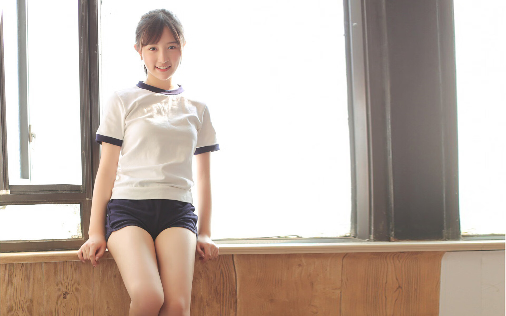 爱游戏APP-独舞与烈焰，莫兰特的孤星闪耀与热火的集体胜利