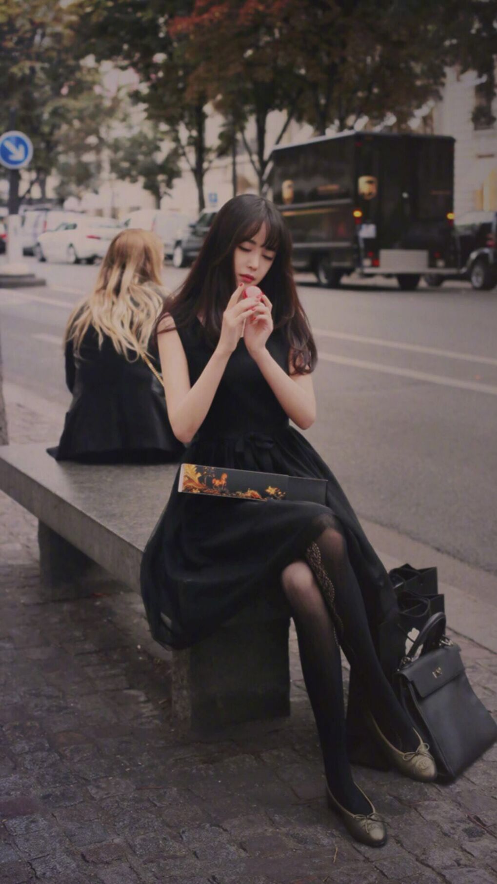 爱游戏娱乐-北境孤星对决安达卢西亚烈日，库尔图瓦一夫当关，冻结贝蒂斯狂攻