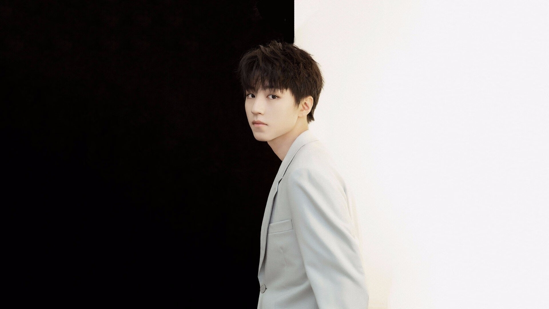 聚光灯只为巨人雕刻，门迪，意甲夜空唯一的破局星光